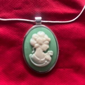 Green Cameo Pendant Necklace NWT Classic